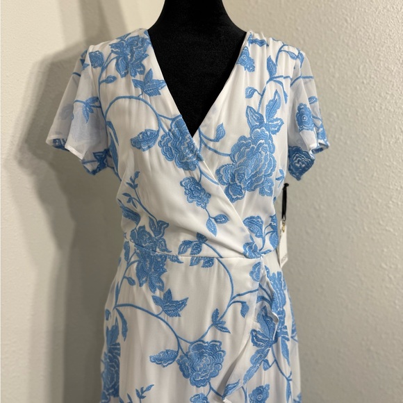 Kensie Blue and White High Low Sundress with Flutter Sleeves - Picture 2 of 11